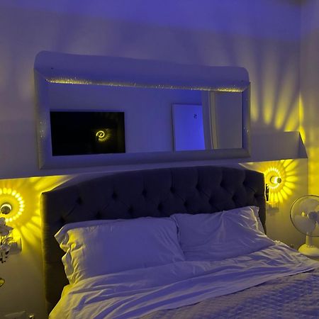 Confortable Room - 5 ميلان المظهر الخارجي الصورة